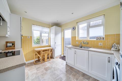 undefined, Lois Drive, Shepperton, TW17