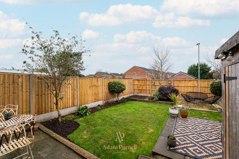2 bedroom semi-detached house for sale, Warwick Gardens, Hinckley, LE10