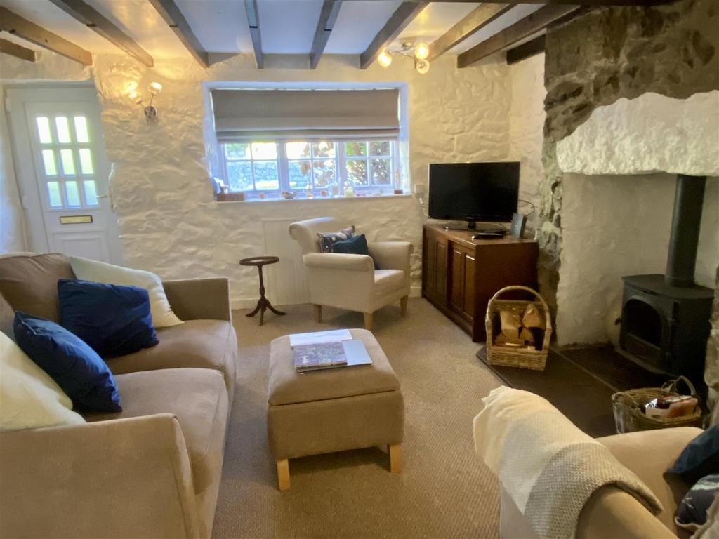 Entrance Lounge