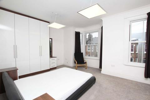 undefined, Ingelow Road, London SW8