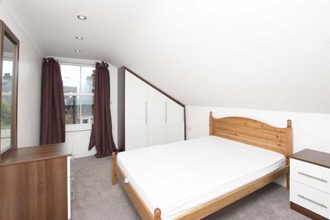 undefined, Ingelow Road, London SW8