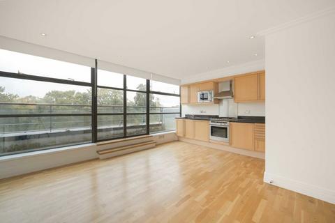 2 bedroom flat to rent, Point Wharf Lane, Brentford TW8