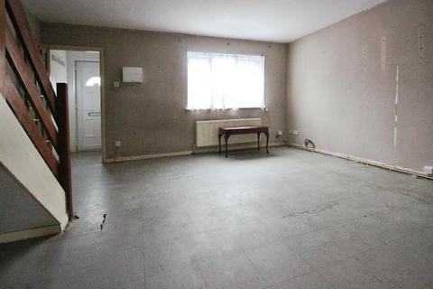 3 bedroom house for sale, Surlingham Close, London
