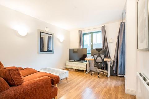 1 bedroom flat to rent, Mansell Street, London E1