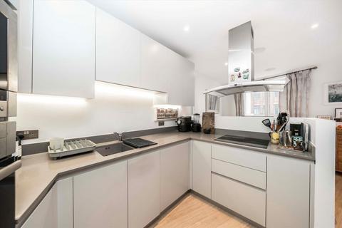 2 bedroom flat for sale, Stockwell Park Walk, London SW9