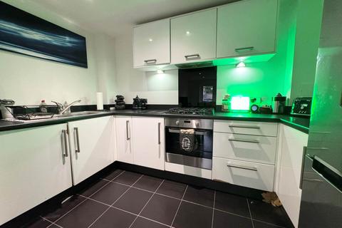 2 bedroom flat for sale, Grade Close, Elstree