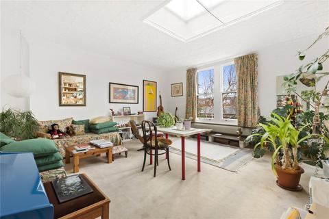 undefined, Castelnau, Barnes, London, SW13