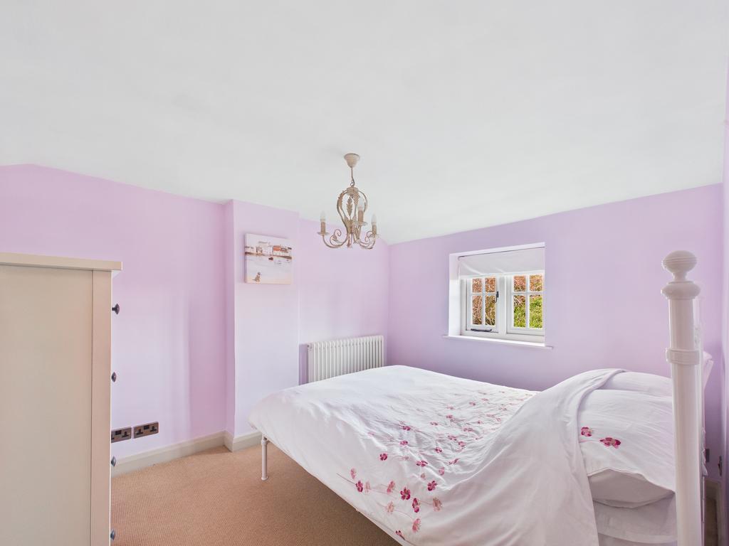 Bed 3