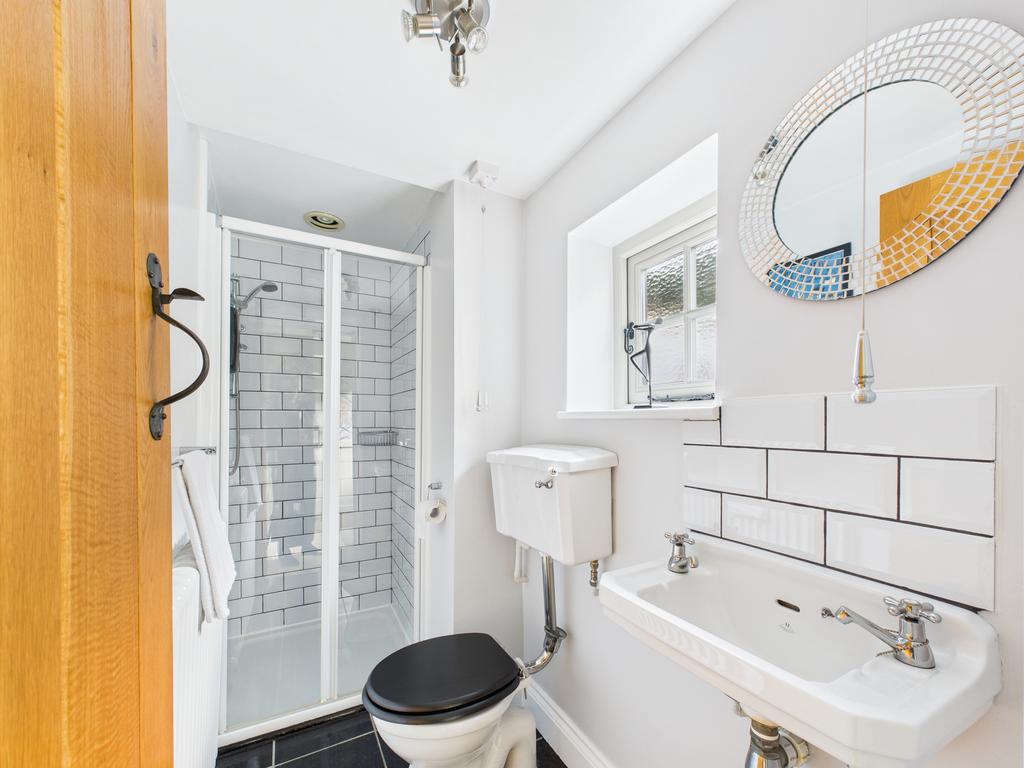 Wc shower