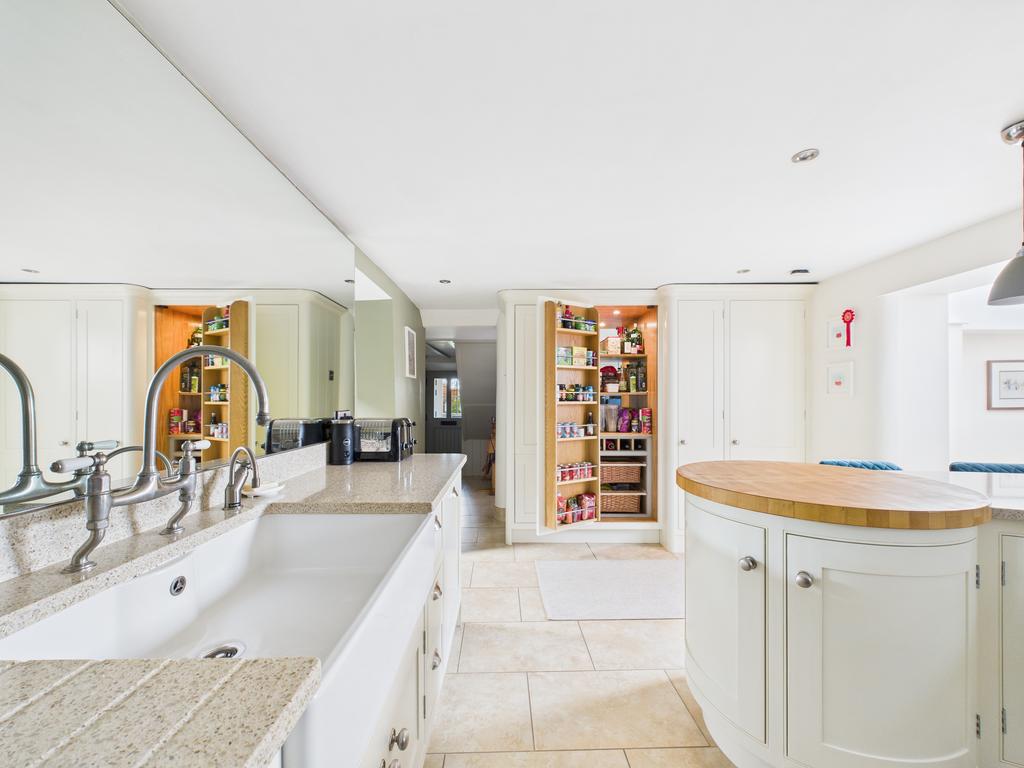 Kitchen 3