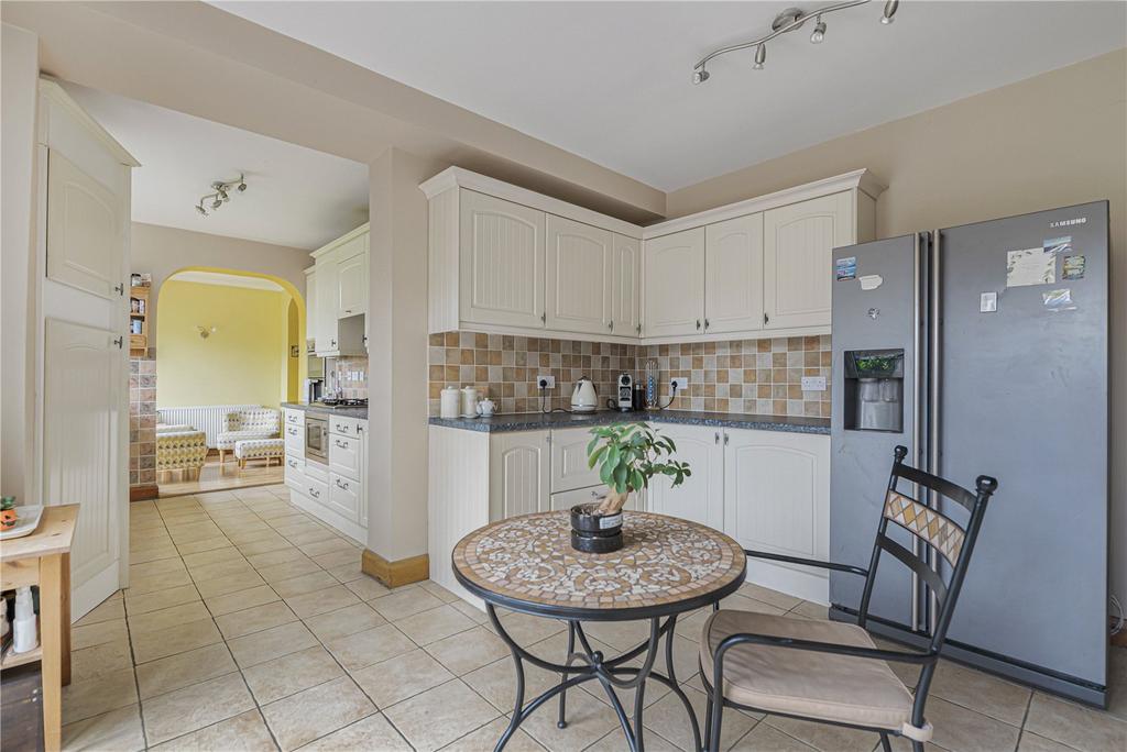 Kitchen/Br