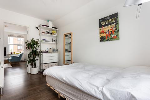 1 bedroom house to rent, Caledonian Road, London, N7