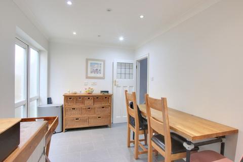 5 bedroom detached house for sale, Devonshire Way, Shirley