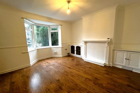 3 bedroom semi-detached house to rent, Tynings Lane, Walsall WS9