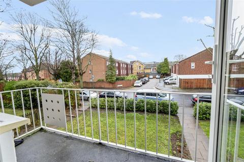 undefined, Overton Road, Sutton