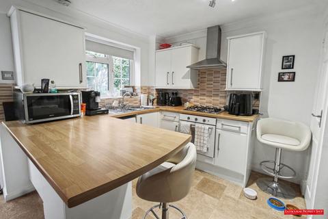 undefined, Snowdon Close, Eastbourne BN23