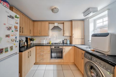 undefined, Cobbett Road, Southampton, Hampshire