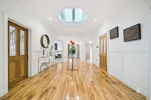 undefined, Ayr Road, Newton Mearns, G77