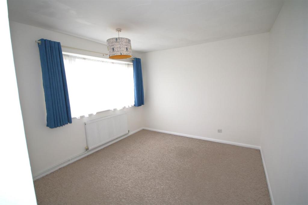Bedroom 1a.JPG