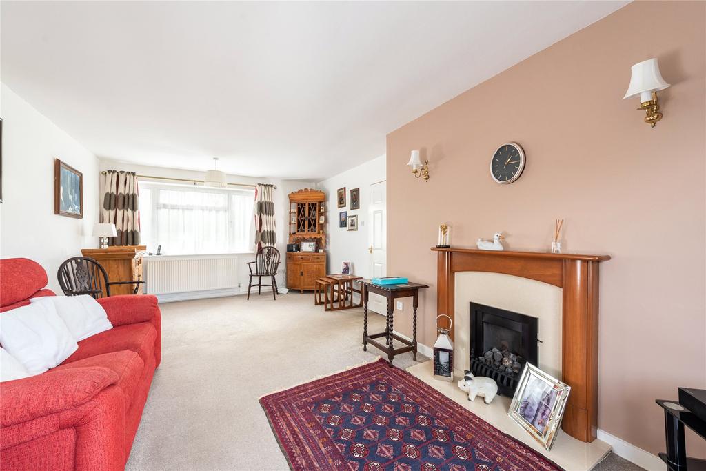 Sitting/Dining Room