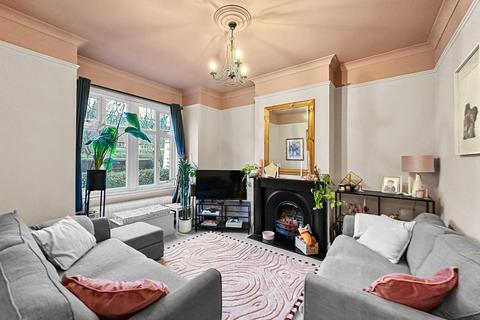 3 bedroom terraced house for sale, Oldfield Road, Altrincham