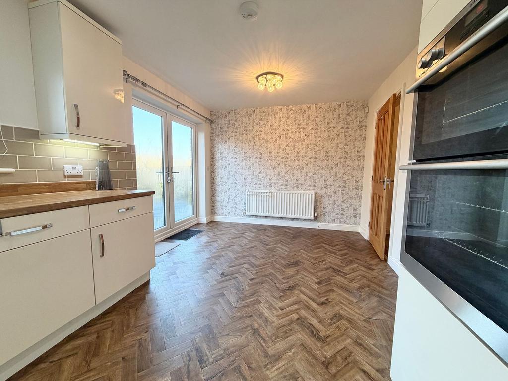 Kitchen diner