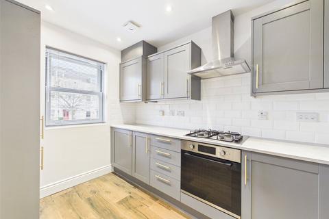 4 bedroom terraced house for sale, Pillowell Close, Cheltenham, Gloucestershire, GL52