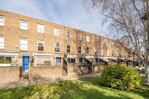 undefined, Christchurch Square, London E9