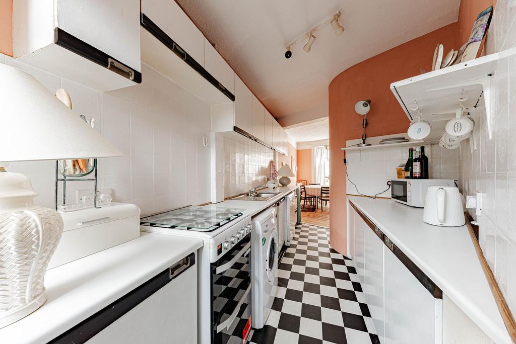 Kitchen (1)