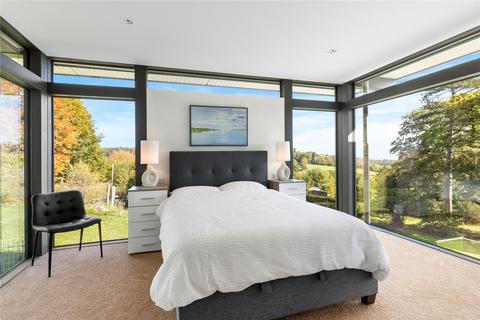 6 bedroom detached house for sale, Moon Hall Road, Ewhurst, Cranleigh, Surrey, GU6