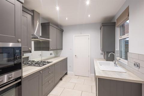 2 bedroom flat to rent, Ashleigh Grove, West Jesmond, Newcastle upon Tyne