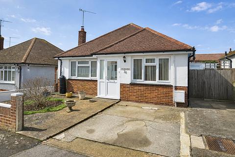 2 bedroom detached house for sale, Fernlea Avenue, Herne Bay, CT6 8UG