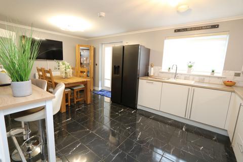 4 bedroom detached house for sale, Railway Road, Rhoose, CF62 3FE