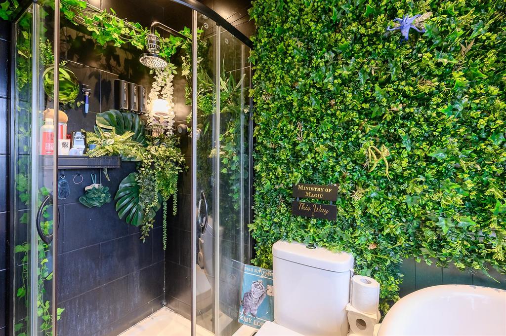 Bathroom 2