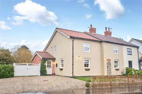 undefined, Dereham Road, Yaxham, Dereham, Norfolk, NR19