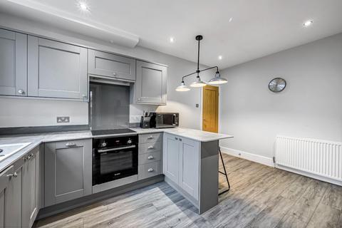 2 bedroom apartment for sale, Knutsford Road, Wilmslow