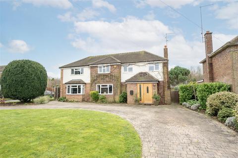 4 bedroom detached house for sale, Chanctonbury Road, Burgess Hill