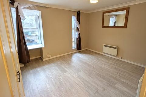 undefined, Trenance, Woking GU21