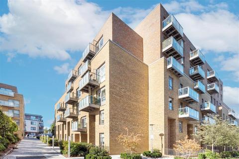 2 bedroom apartment for sale, Miles Road, London N8