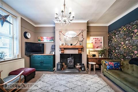 3 bedroom terraced house for sale, Thirstin Road, Honley, Holmfirth, West Yorkshire, HD9