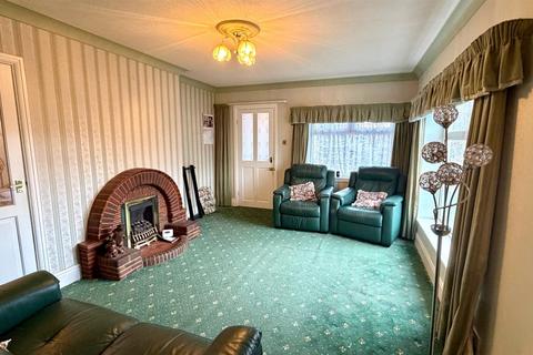 4 bedroom detached bungalow for sale, Nant Y Gamar Road, Craig y Don, Llandudno
