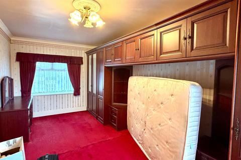 4 bedroom detached bungalow for sale, Nant Y Gamar Road, Craig y Don, Llandudno