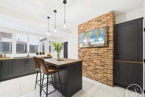 undefined, Broadway, Leeds