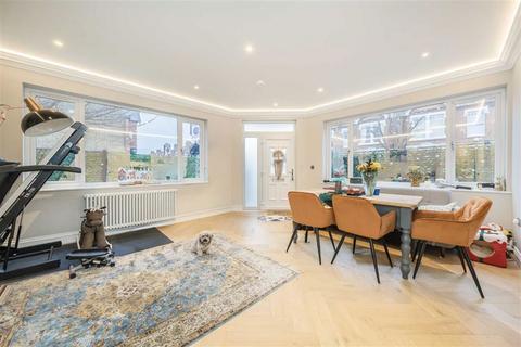4 bedroom house for sale, Jeddo Road, London W12