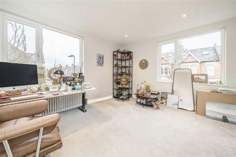 4 bedroom house for sale, Jeddo Road, London W12