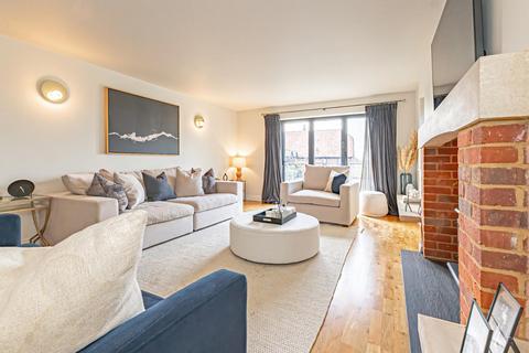 5 bedroom detached house for sale, Tythe Close, Stewkley, Leighton Buzzard