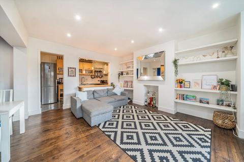 1 bedroom flat for sale, Bedford Hill, London SW12