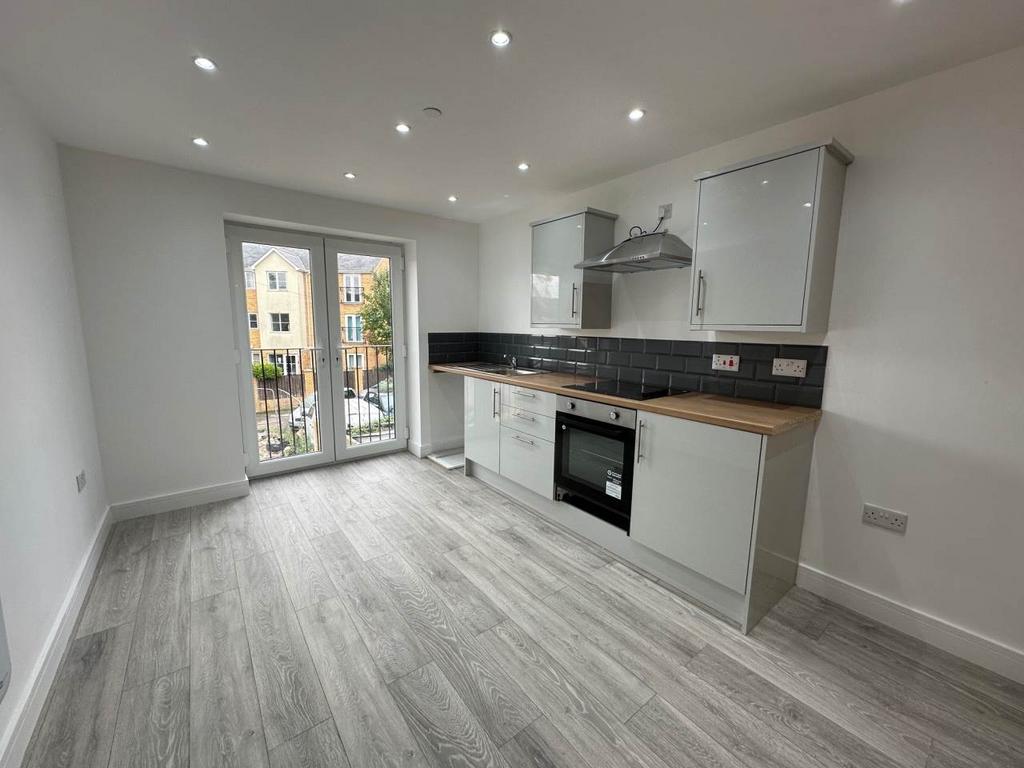 22 Stacey Road -F-F-