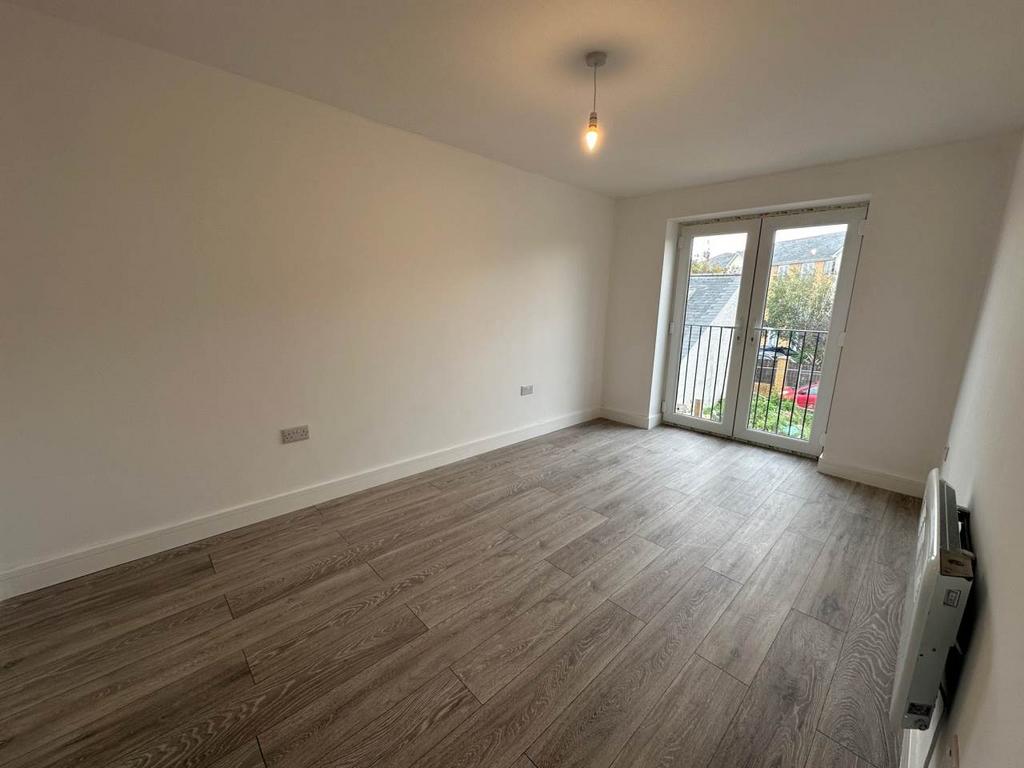 22 Stacey Road -F-F-