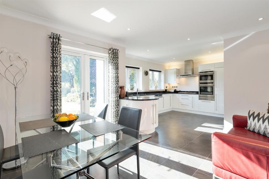 26 Jacobean Lane 30.jpg
